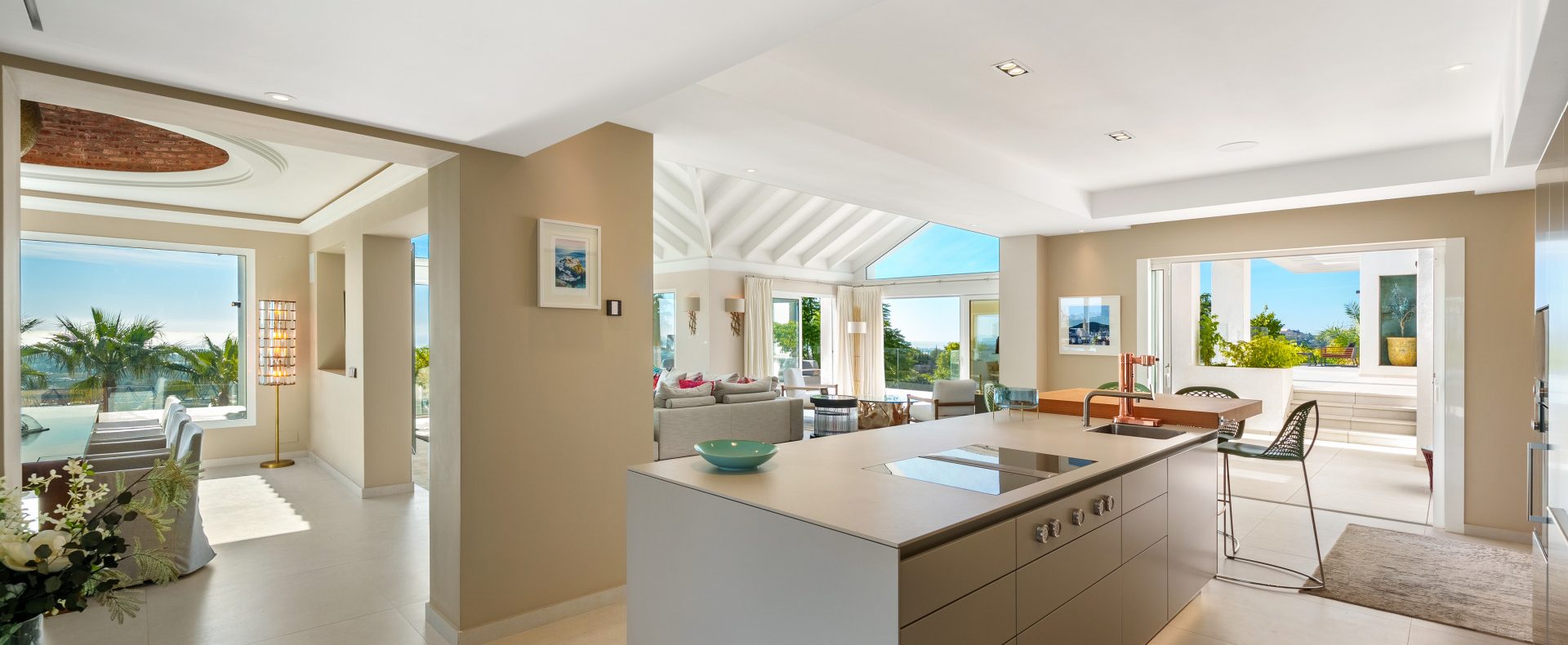 Villa Casa K in Benahavis — photo 14