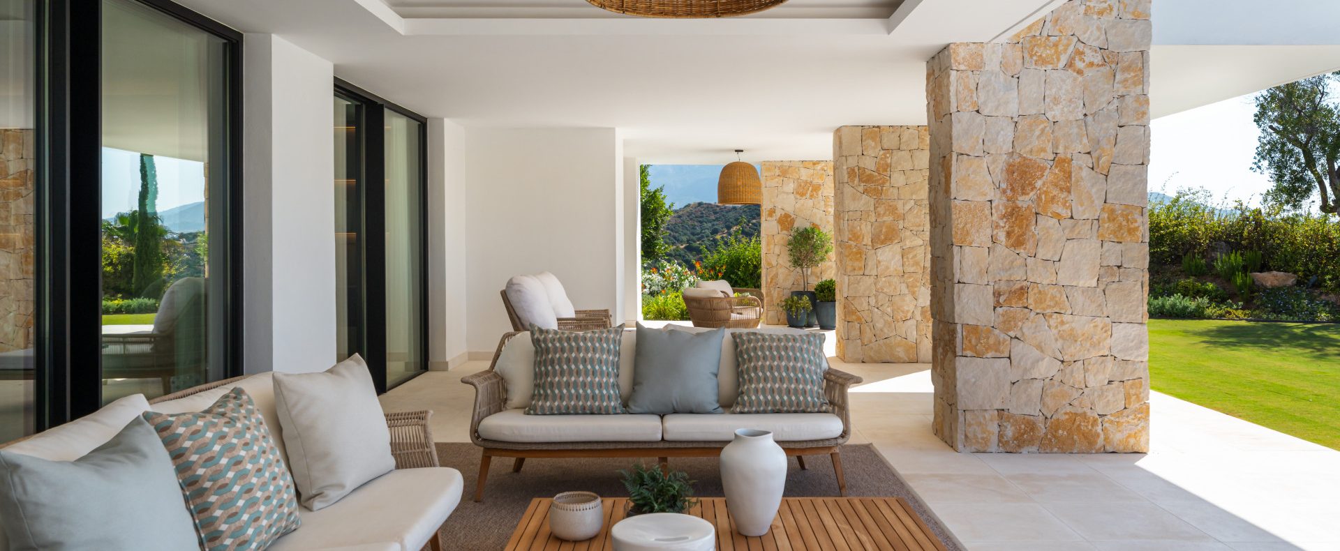 Villa Amara in Benahavis — photo 20